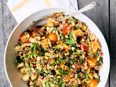 15 Flavorful Farro Salads That’ll Fill You Right Up