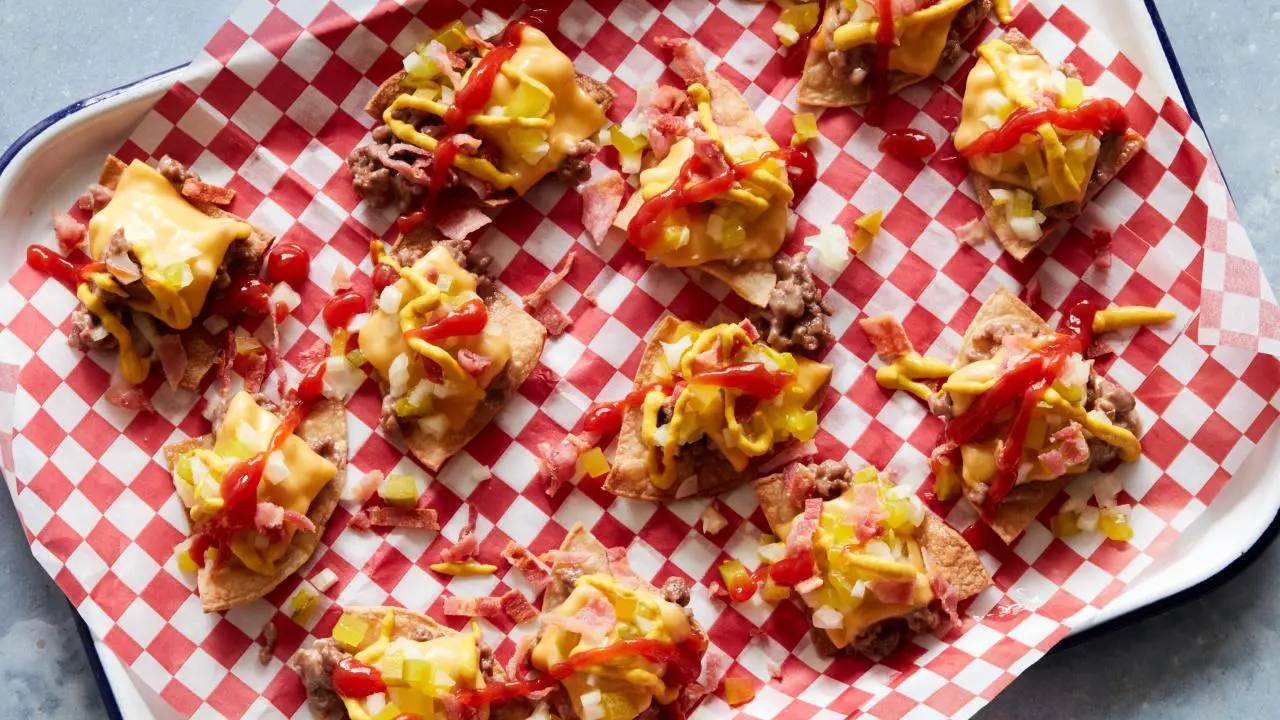 Cheeseburger Nachos