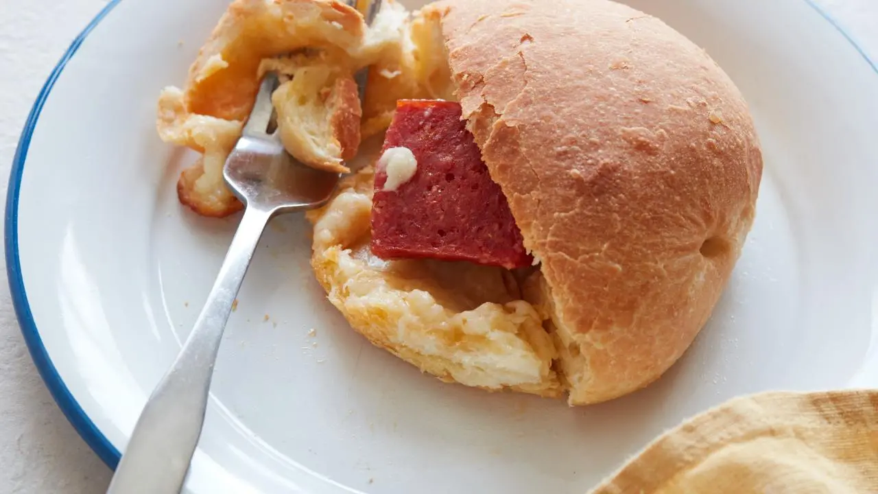 Pepperoni Rolls