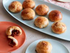 Your sloppy joe isn't so sloppy anymore. Instead of piling the saucy meat onto hamburger buns, stuff a classic sloppy joe mix into rounds of prepared biscuit dough. The resulting bombs are a perfect packed lunch or on-the-go snack for kids (and adults, too!).