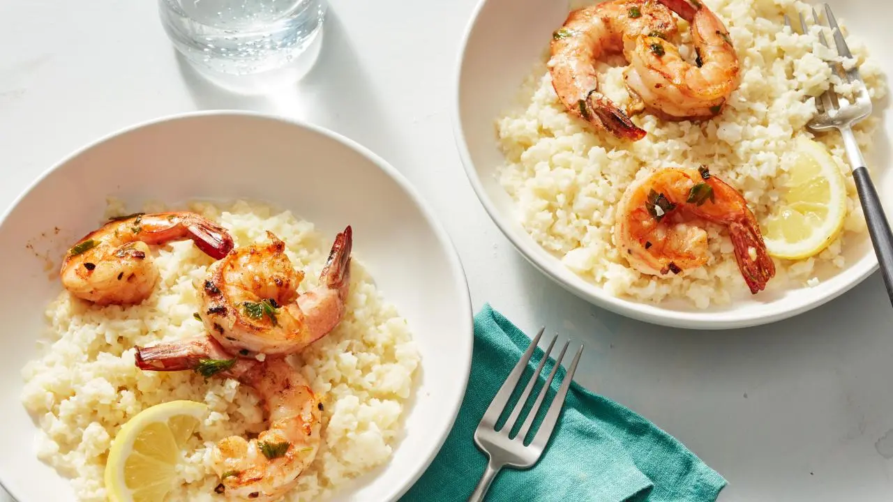 Shrimp and Cauliflower Grits