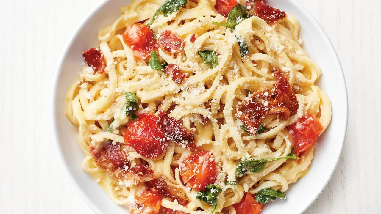 Bacon-Tomato Linguine