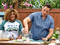 On the Set of The Kitchen, The Kitchen: Food Network