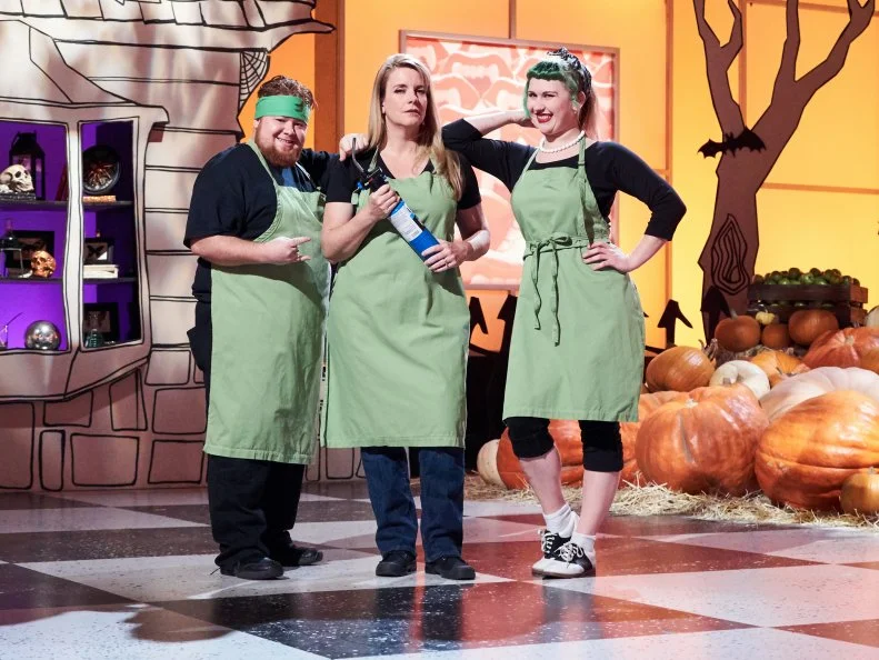 Chefs Tater Edwards, Michelle Boyd and Johanna Weiss of Team Sugar Snatchers, as seen on Food Network’s Halloween Wars, Season 7.