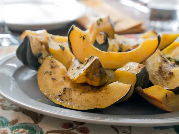 Slow-Cooker Acorn Squash Recipe | Trisha Yearwood | Food Network