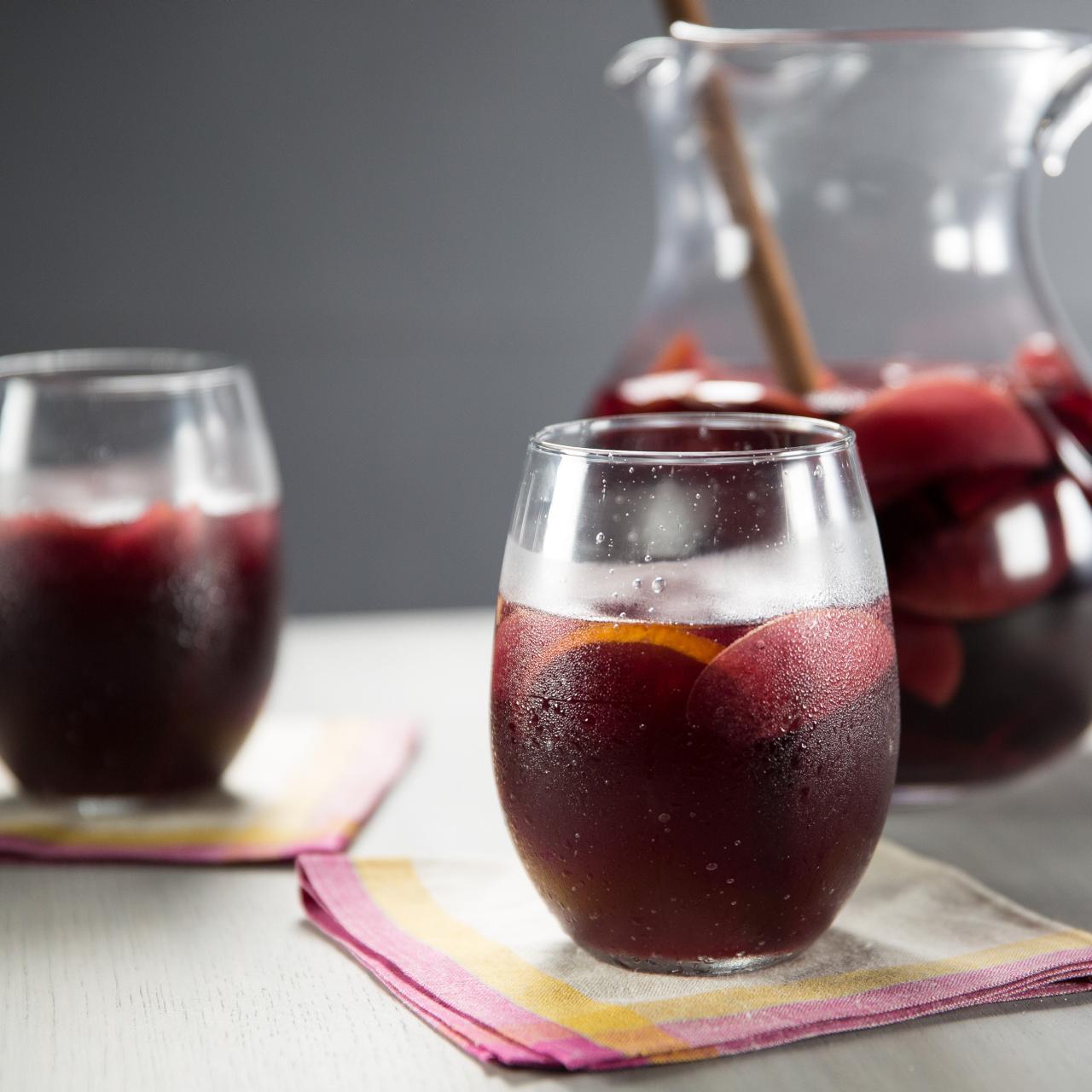 Fall Sangria with Red Wine and Cinnamon - Happy Healthy Motivated