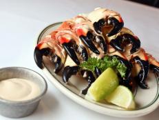 <p>For Bobby's FoodNation stop in Miami, he heads to the legendary Joe's Stone Crab shop where the flavor is all in the claw. Since 1913, Joe's has delivered these claws with the simple yet oh-so-tasty chilled mustard sauce. But for a real chilly treat, try Joe's Original Homemade Key-Lime pie.</p>