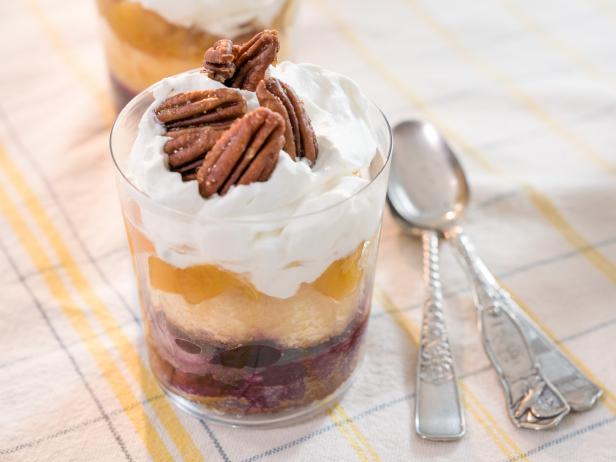 Peaches and Cream Trifle with Blueberry Sauce_image