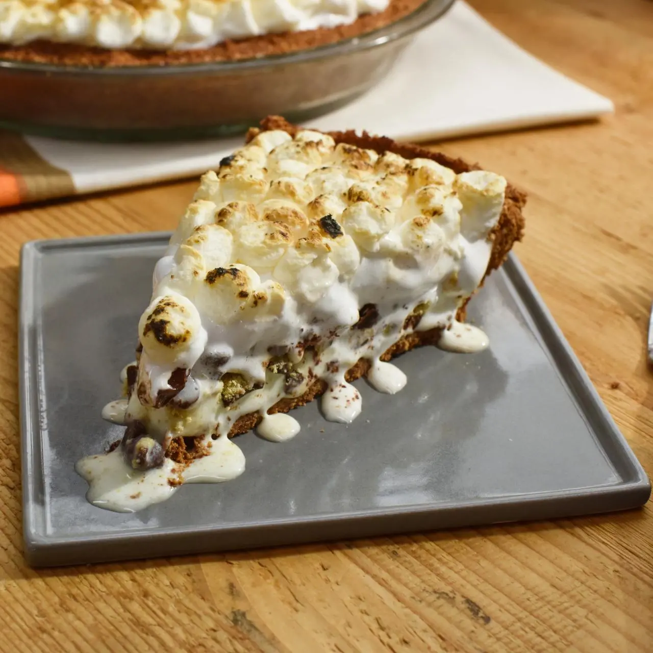 No-Bake S'mores Ice Cream Pie