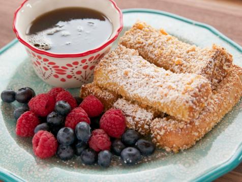 Crunchy French Toast Sticks