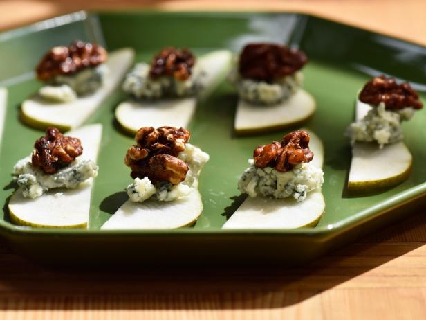 Blue Cheese and Candied Nut Pear Bite Recipe | Food Network