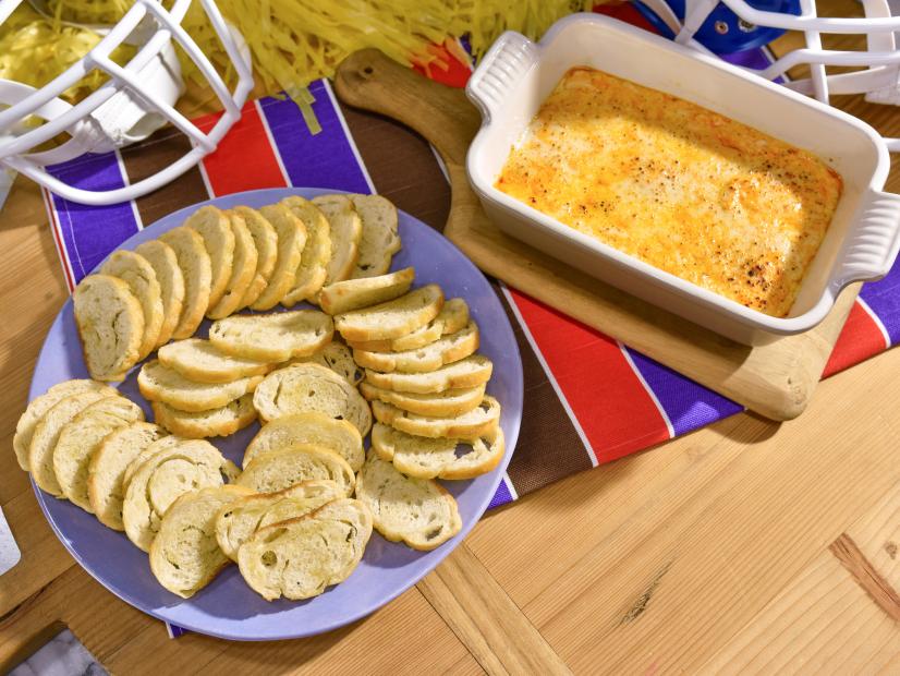 Katie Lee makes Hot Roasted Red Pepper Dip, as seen on Food Network's The Kitchen