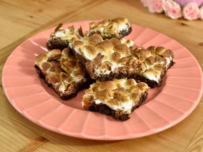 Jeff Mauro makes S'mores Brownies, as seen on Food Network's The Kitchen
