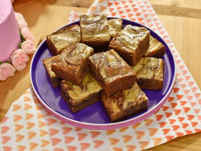 Sunny Anderson makes Sour Cream Swirl Brownies, as seen on Food Network's The Kitchen