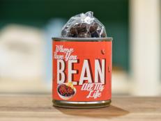 Sunny Anderson makes a Valentine's Day craft using jelly beans, as seen on Food Network's The Kitchen