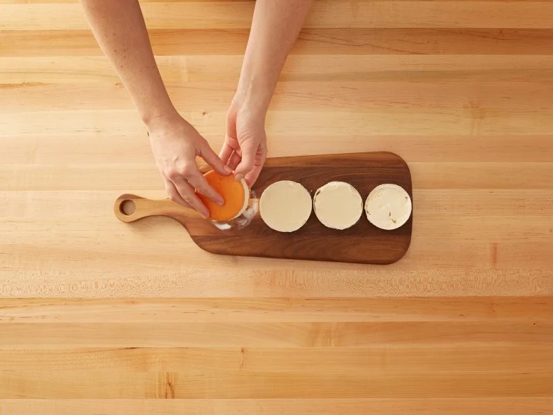 Cutting a Pint of Ice Cream - Macaron Ice Cream Sandwich: Cutting a pint of ice cream into disks and then stacking them in between macarons to create Macaron Ice Cream Sandwiches for Eatertainment, as seen on Kids Baking Championship, Season 2.