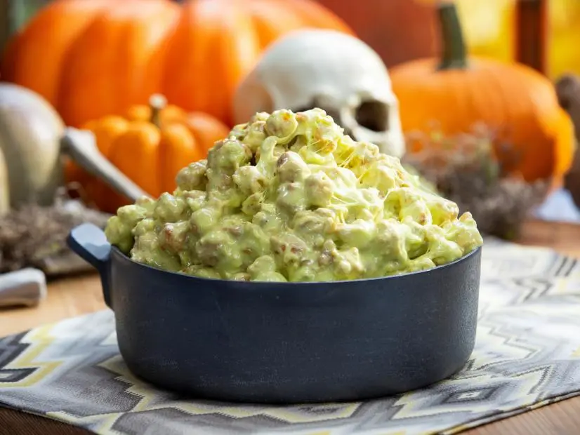 Jeff Mauro makes Green Slime Popcorn, as seen on Food Network's The Kitchen