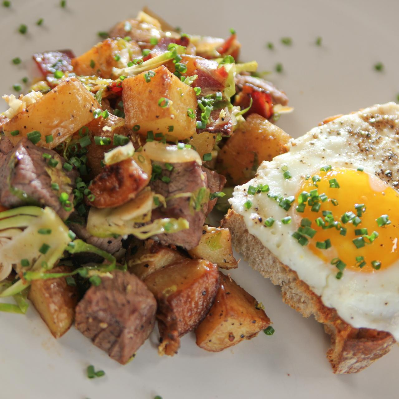 Review: Trying Ina Garten's Hack for Perfect Hash Browns