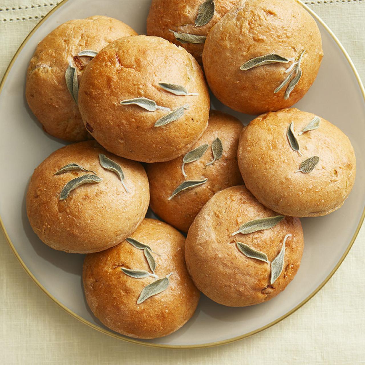 https://food.fnr.sndimg.com/content/dam/images/food/fullset/2018/10/29/0/FNK_110118-Lorraine-Pascale-Green-Onion-Thyme-and-Sage-Rolls_s4x3.jpg.rend.hgtvcom.1280.1280.suffix/1540856906279.jpeg