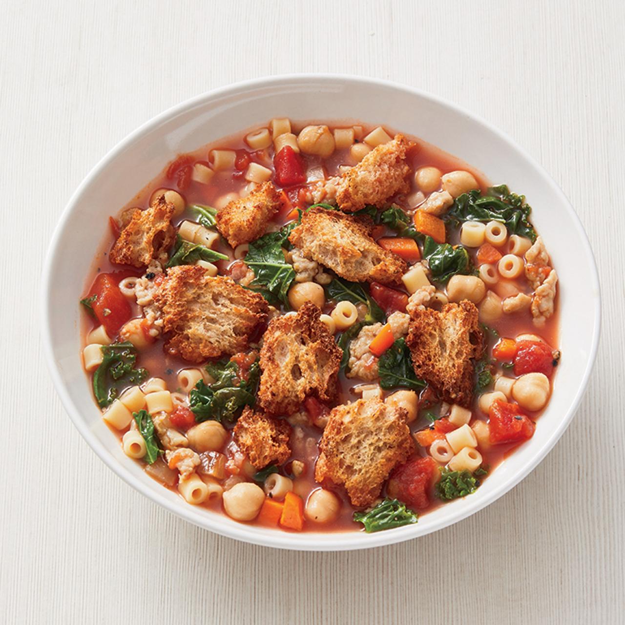 https://food.fnr.sndimg.com/content/dam/images/food/fullset/2018/10/29/0/FNM_110118-Minestrone-with-Kale-and-Turkey-Sausage_s4x3.jpg.rend.hgtvcom.1280.1280.suffix/1540856949459.jpeg
