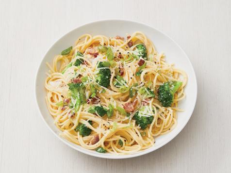 Spaghetti Carbonara with Broccoli