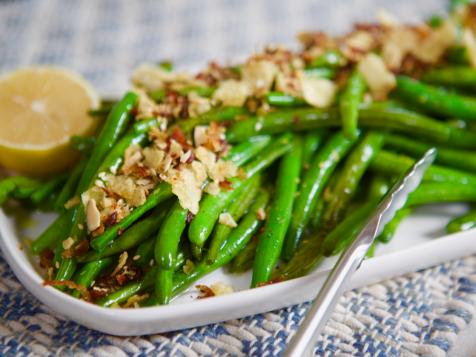 Green Beans with Potato Chip Crunch