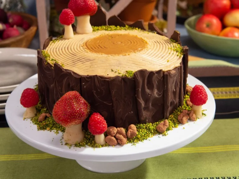 Stump de Noel cake, as seen on The Kitchen, Season 19.