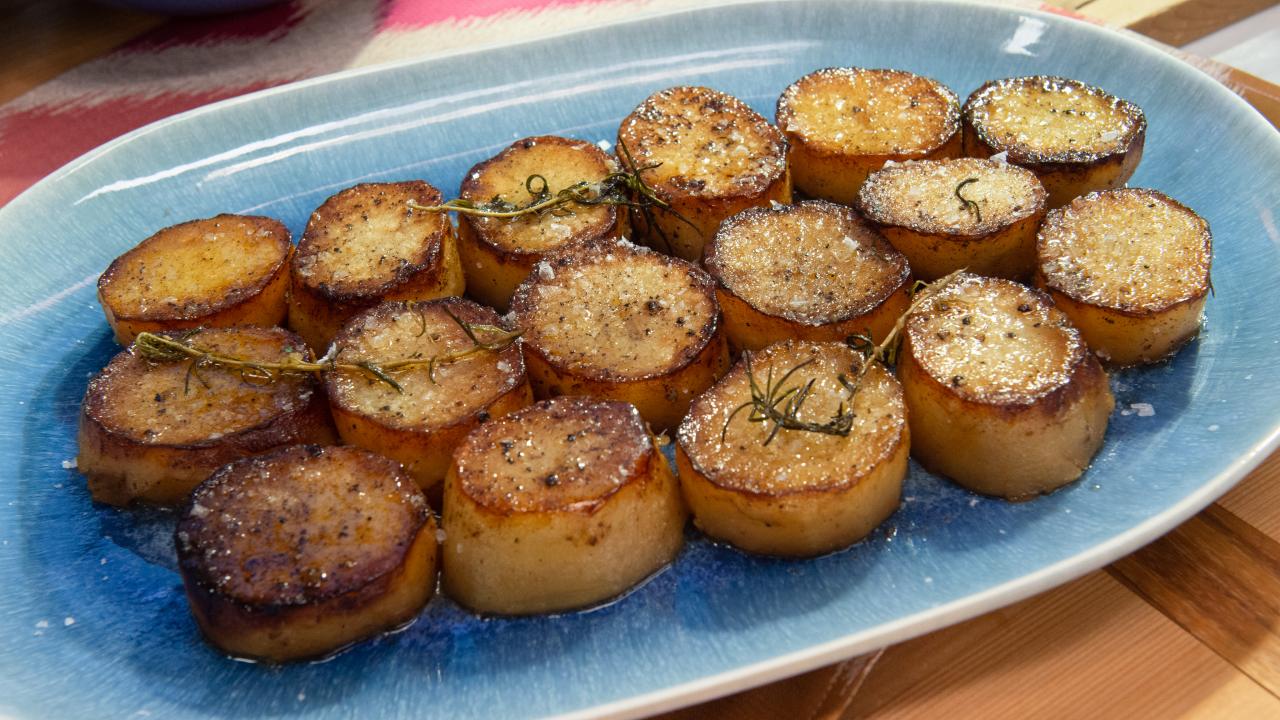 Melting Potatoes with Herbs