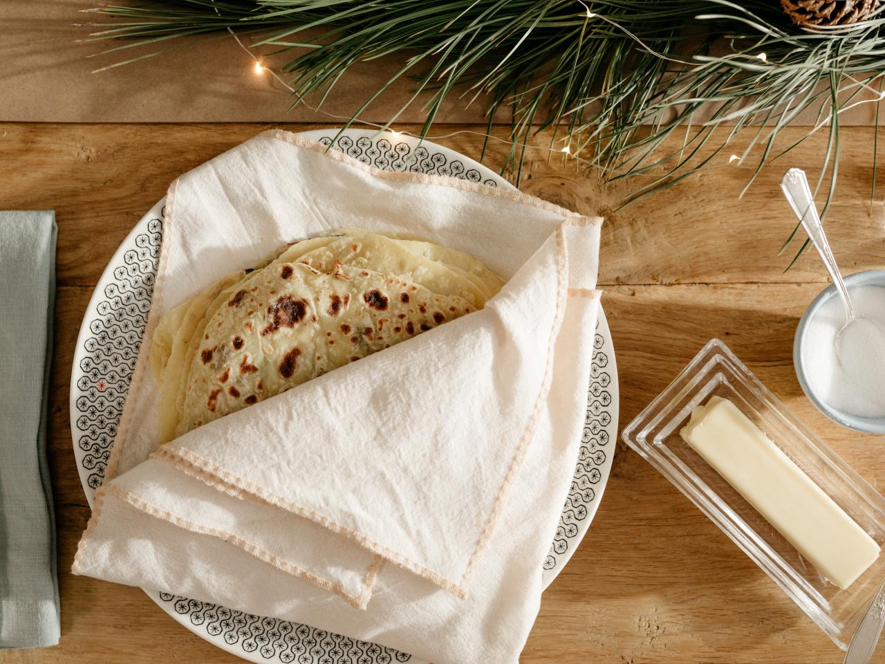 Homemade Lefse On The Blackstone Griddle - Norwegian potato flatbread,  holiday favorite!! 