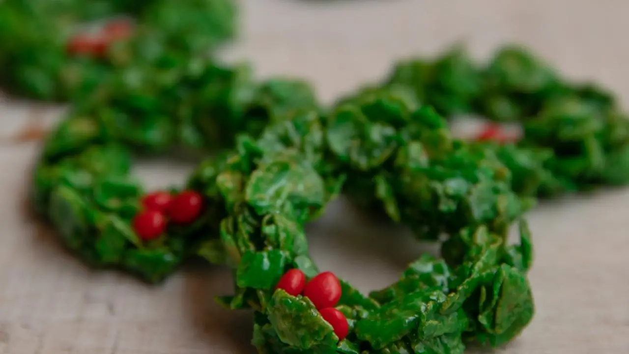 Christmas Cornflake Wreaths