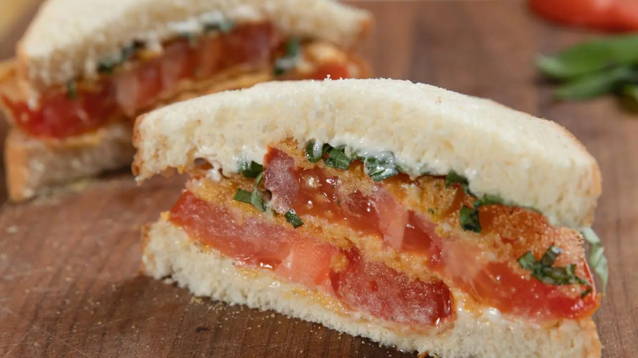 Fried Red Tomato Sandwiches