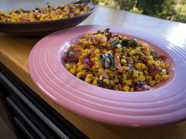 Charred Corn with Bacon Lardons and Red Onion_image