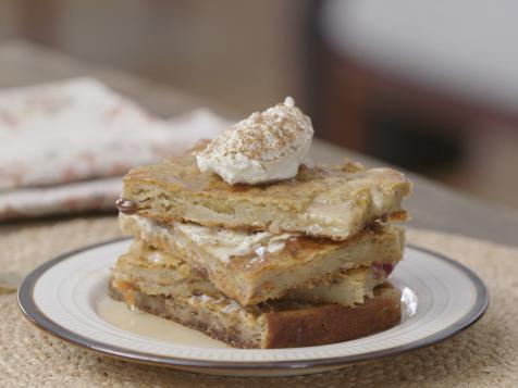 Pumpkin Spice Sheet Pan Pancakes