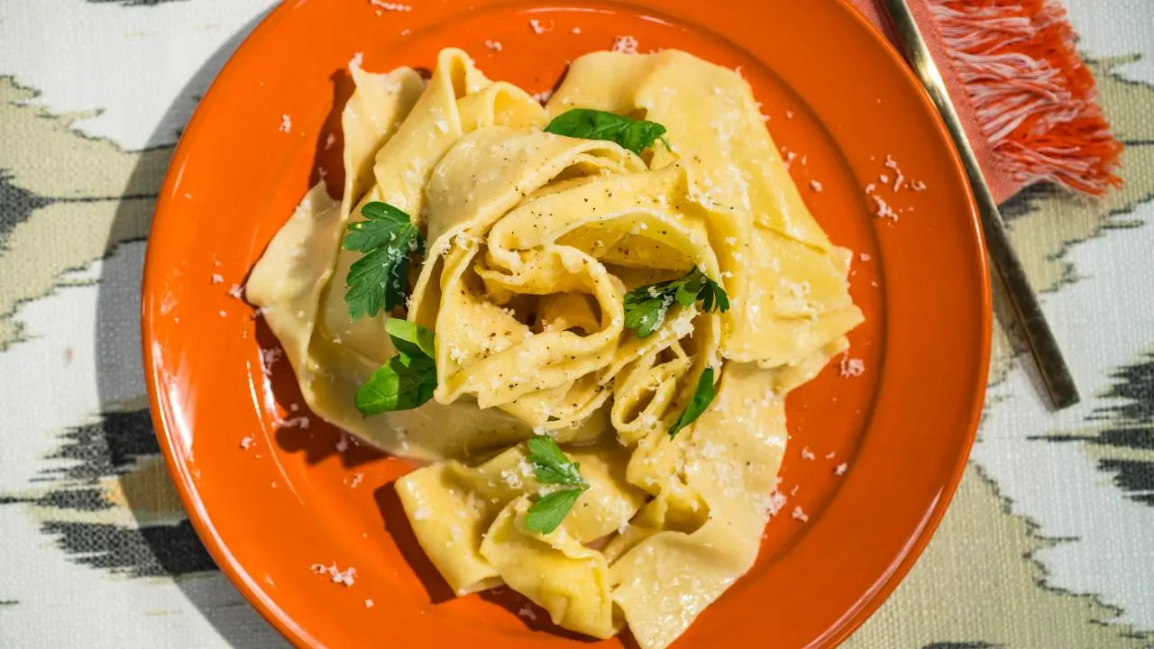How to Make Pasta From Scratch