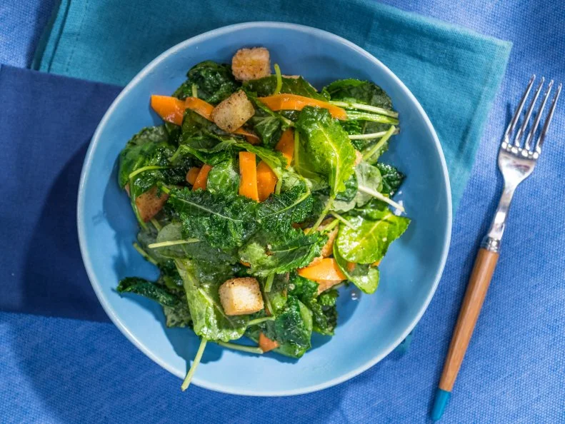 Geoffrey Zakarian makes Tomato-Miso Vinaigrette, as seen on Food Network's The Kitchen