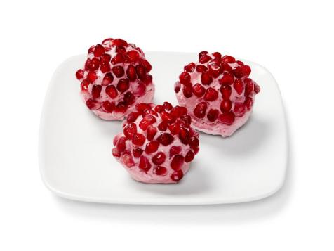 3 New Ways to Use Pomegranate Seeds