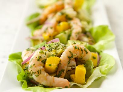 Close-up of Shrimp and Mango, as seen on The Pioneer Woman, Season 18.