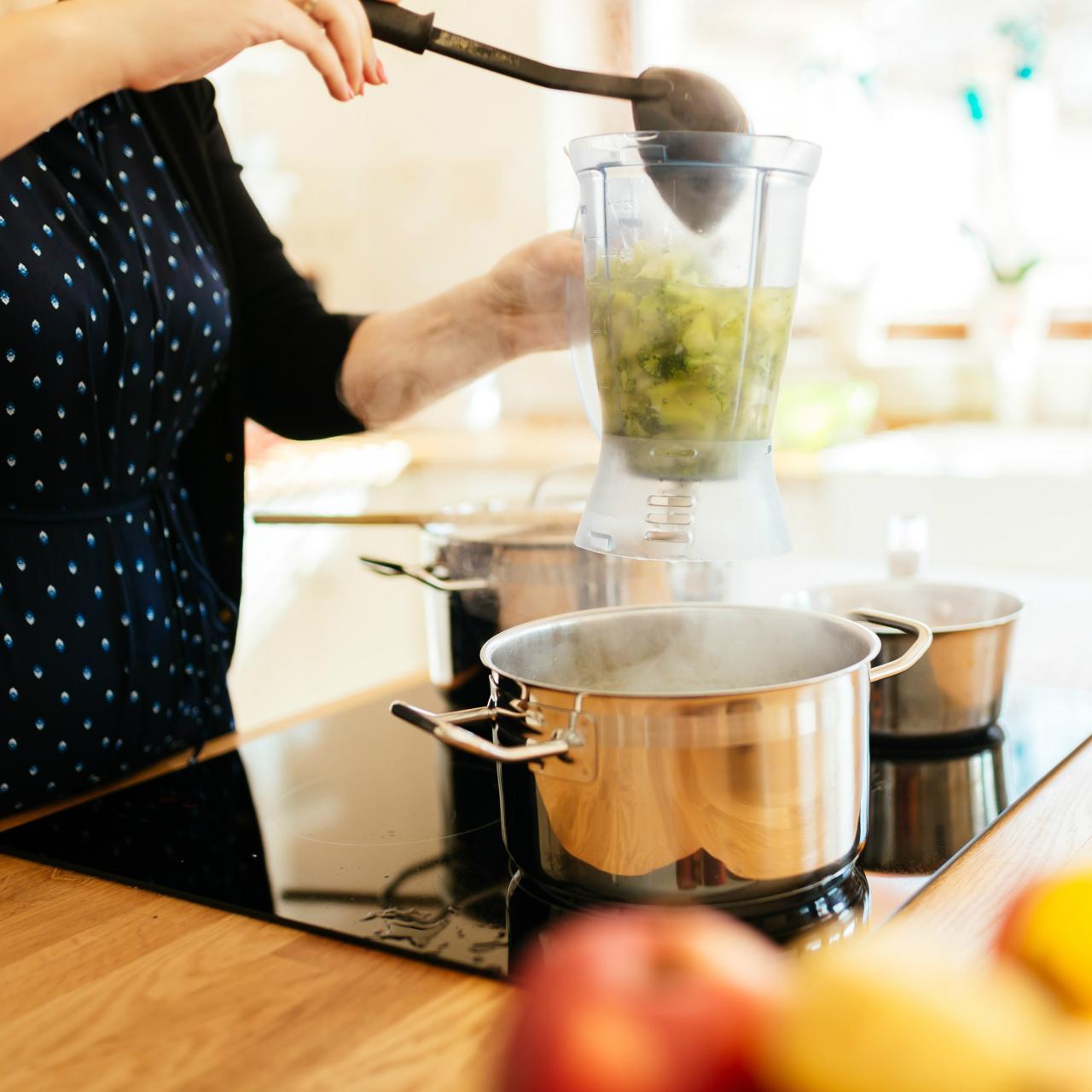 6 Common Mistakes That Could Catch Your Oven on Fire