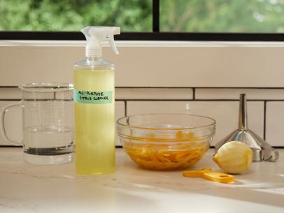 4 Easy DIY Kitchen Cleaners