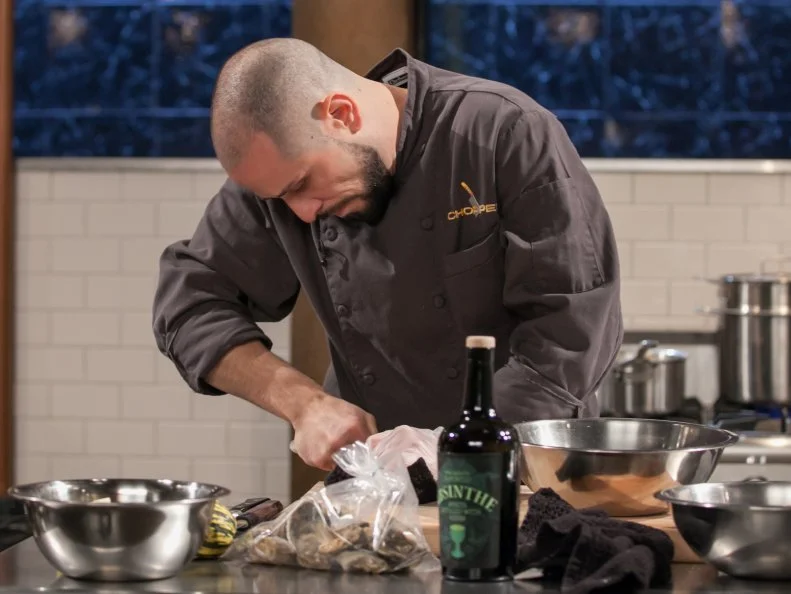 Chef Mike Puts In Elbow Grease