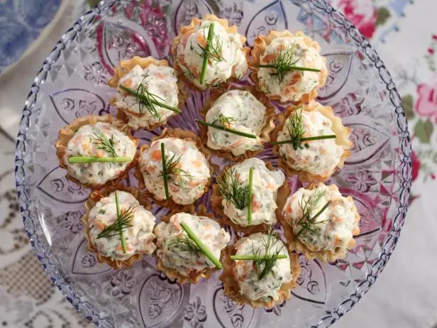 Smoked Salmon Filo Cups Recipe | Valerie Bertinelli | Food Network