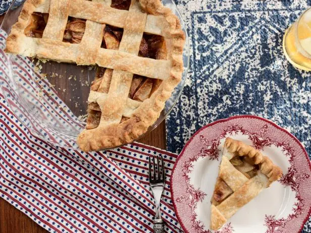 Tom's Mom's Apple Pie Recipe | Valerie Bertinelli | Food Network