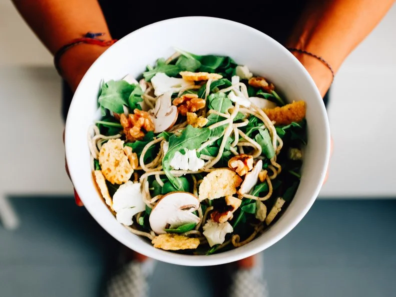 After devoting 40 -plus hours a week to his finance job, Justin Rosenberg regularly boarded a bus from Philadelphia to Washington, D.C., where he spent weekends in a restaurant kitchen. This experience primed him to launch Honeygrow in 2012. It’s since become a haven for wholesome red curry stir-fries with rice noodles and roasted spicy tofu, and salads with yellowfin tuna and herbed white beans, ideally washed down with cold-pressed apple-spinach-cucumber-lemon-basil juice. With locations in Philadelphia, Maryland, Virginia, Washington, D.C., Delaware, New York, New Jersey, Boston and Chicago, the brand has even expanded from Honeygrow to Minigrow. The spin-off, currently available just in New York, features a smaller menu of noodles and greens whipped up in an assembly-line format.