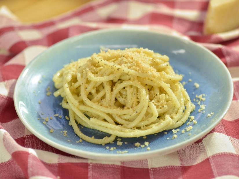 Cacio E Pepe Recipe Geoffrey Zakarian Food Network