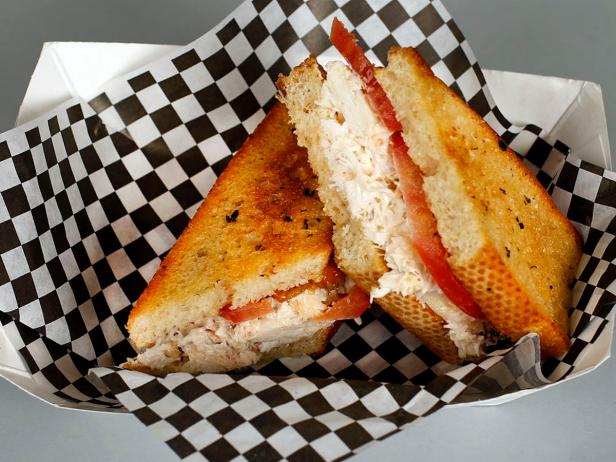 Nine Baller Ballpark Foods - Things to eat at baseball stadiums - Thrillist  Nation