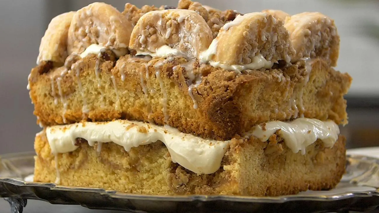 Over-the-Top Crumb Cake