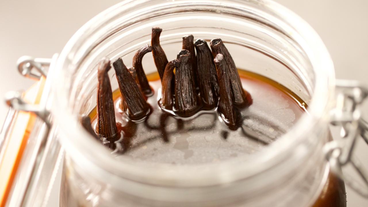 Ina's Homemade Vanilla Extract