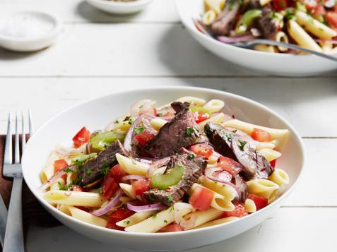 Steak, Tomato and Onion Pasta Salad with Garlic Oil