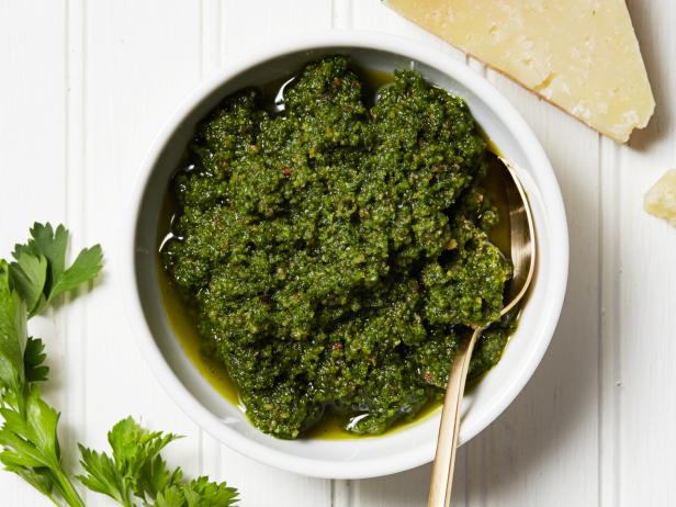 Almond, Parsley and Manchego Pesto image