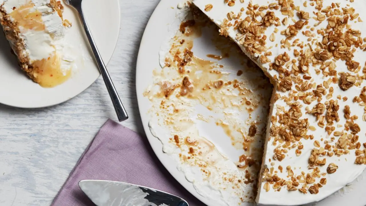 Peaches and Cream Ice Cream Cake with Crunchy Oatmeal Cookies & Granola
